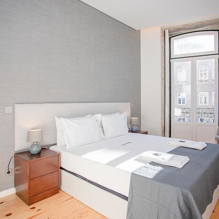 Liiiving In Porto-Mouzinho Residence Apartments Екстериор снимка