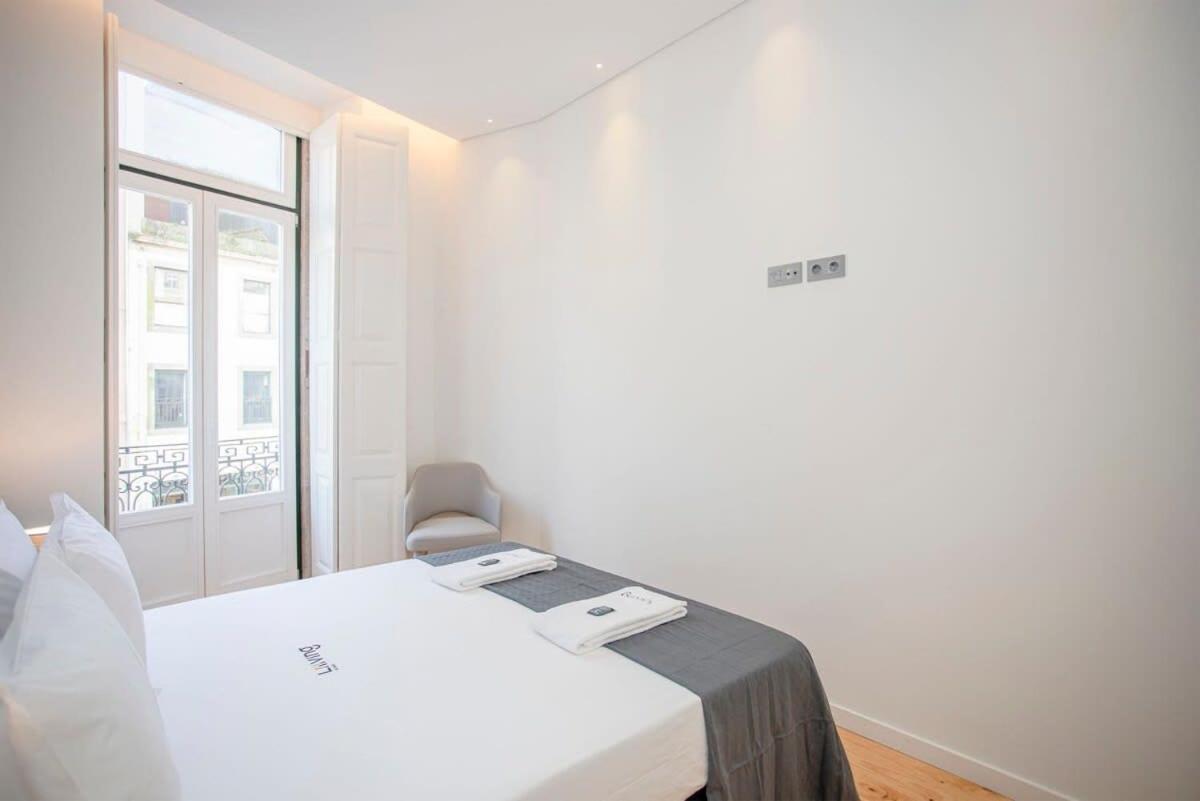 Liiiving In Porto-Mouzinho Residence Apartments Екстериор снимка