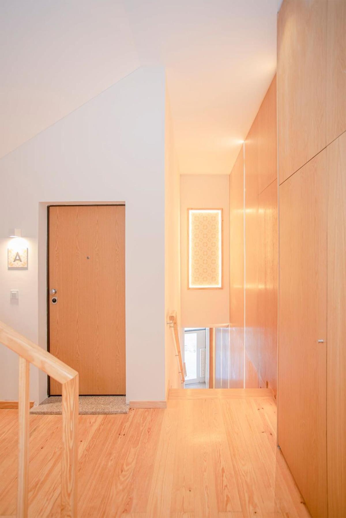 Liiiving In Porto-Mouzinho Residence Apartments Екстериор снимка