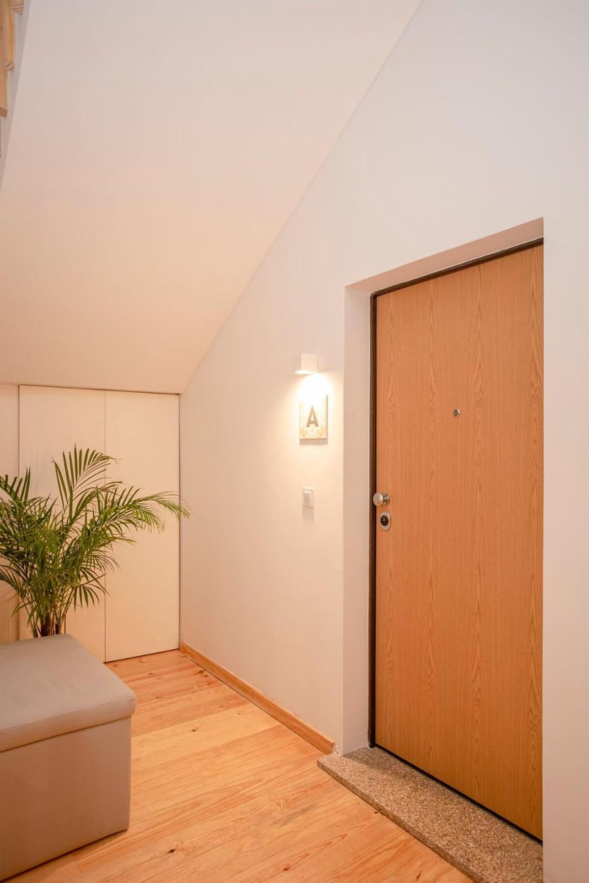 Liiiving In Porto-Mouzinho Residence Apartments Екстериор снимка