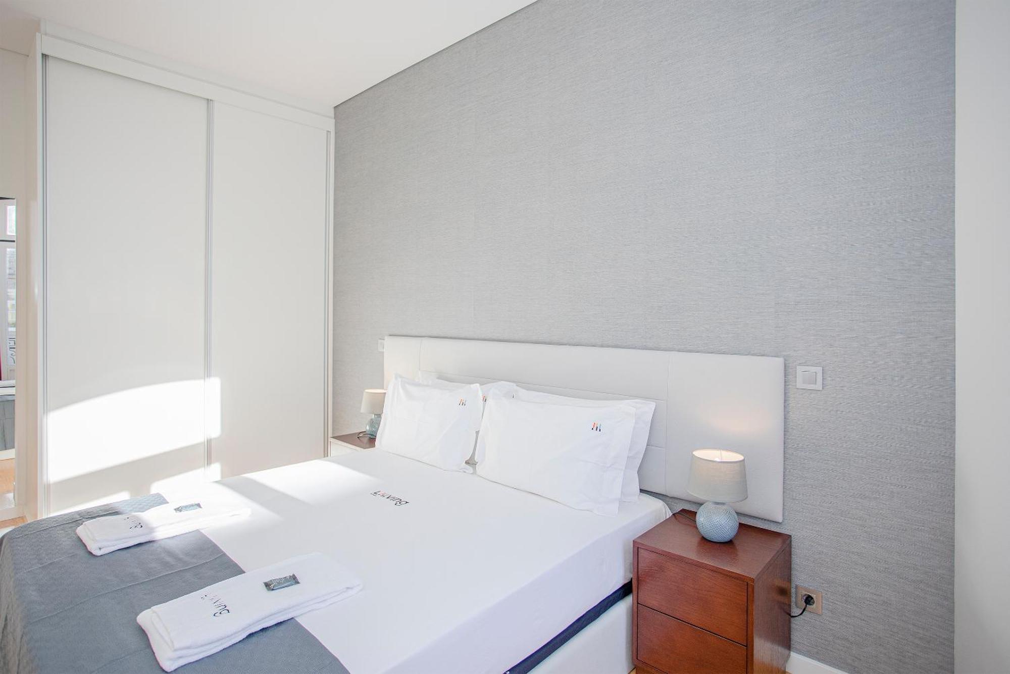 Liiiving In Porto-Mouzinho Residence Apartments Екстериор снимка