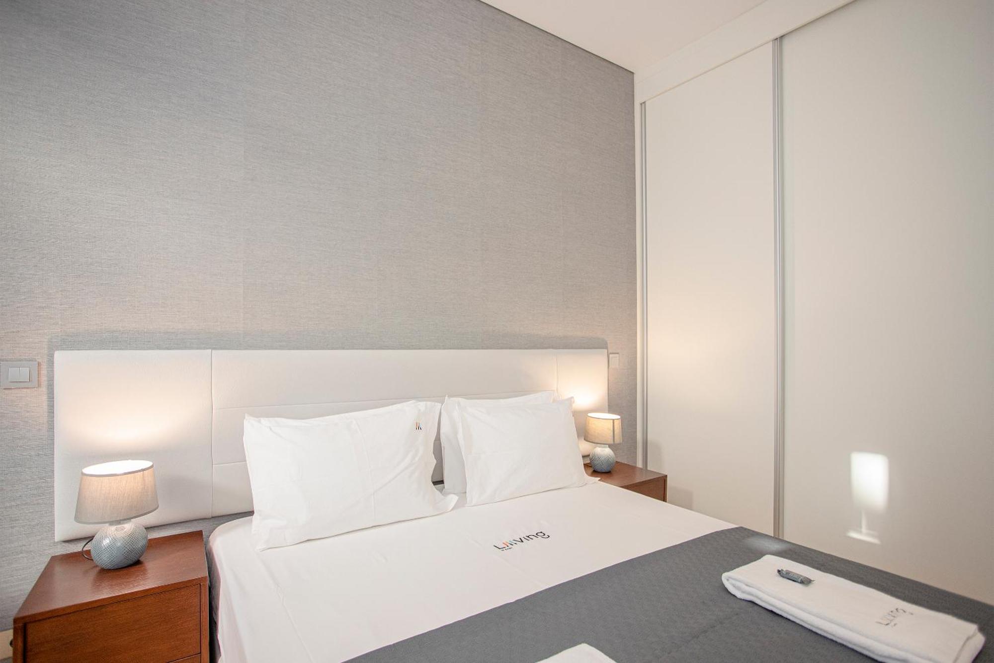 Liiiving In Porto-Mouzinho Residence Apartments Екстериор снимка