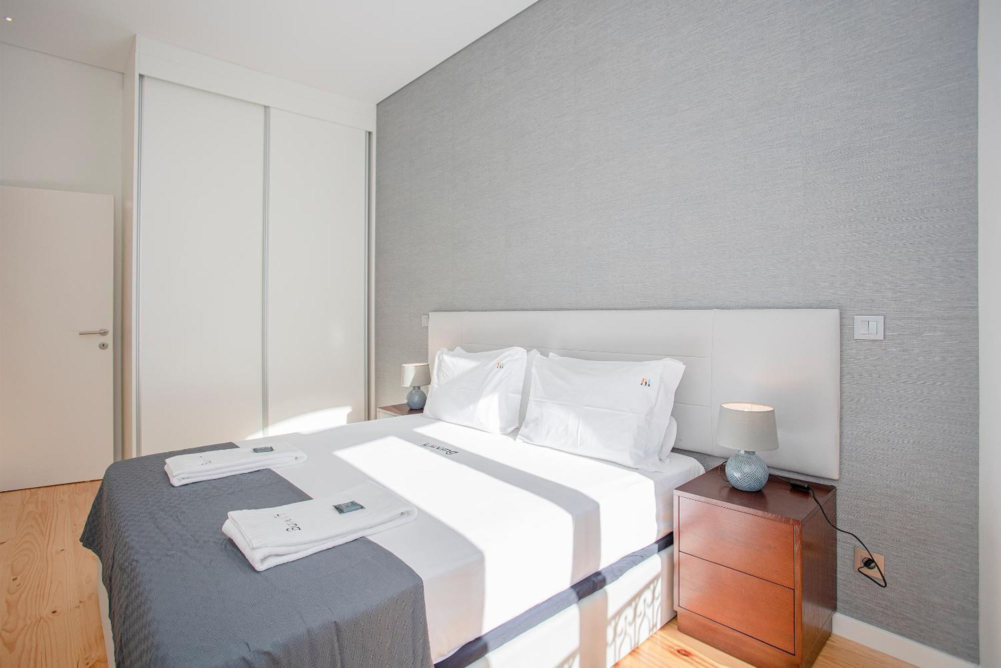Liiiving In Porto-Mouzinho Residence Apartments Екстериор снимка
