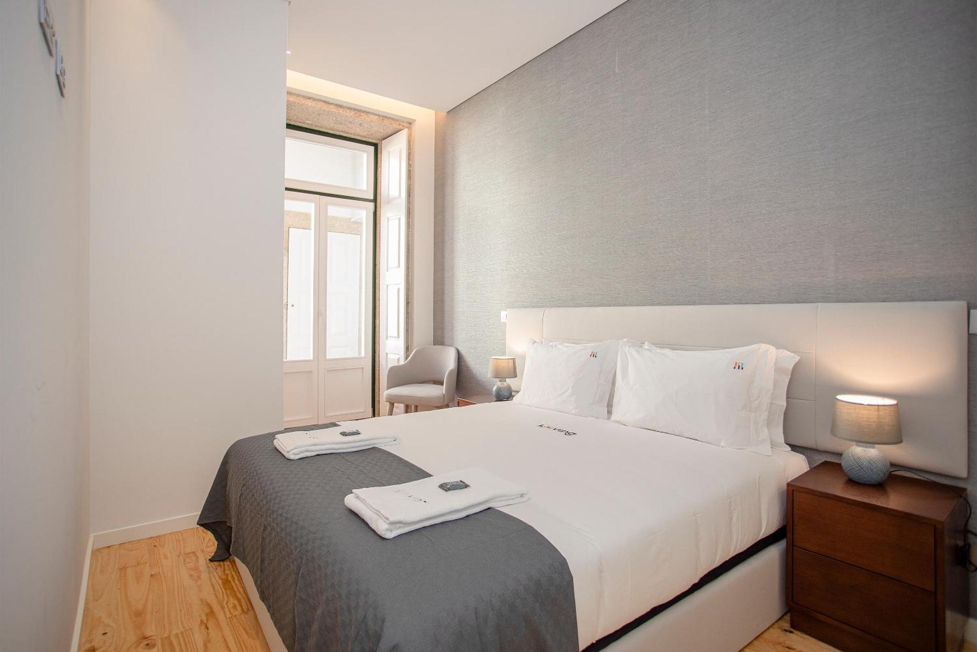 Liiiving In Porto-Mouzinho Residence Apartments Екстериор снимка